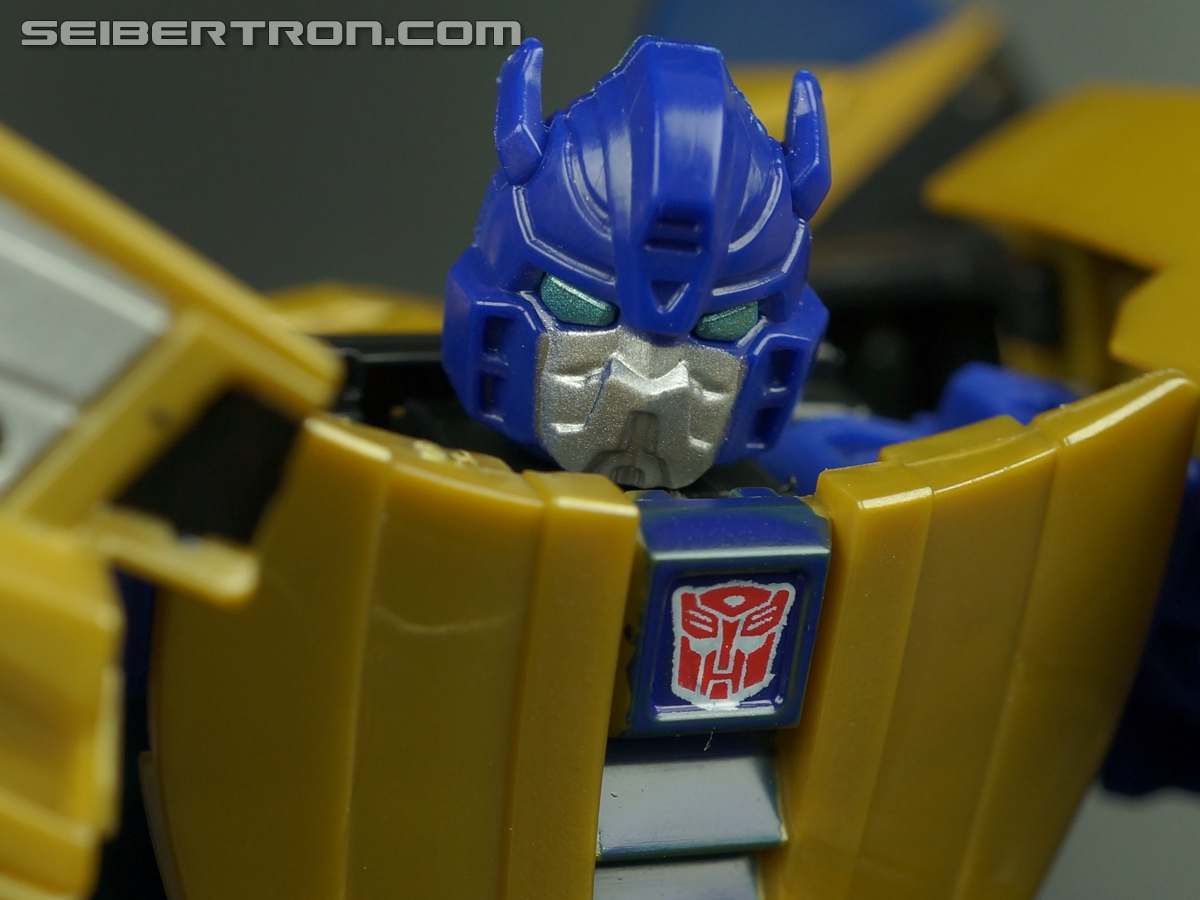 Transformers Generations Goldfire (Image #106 of 129)