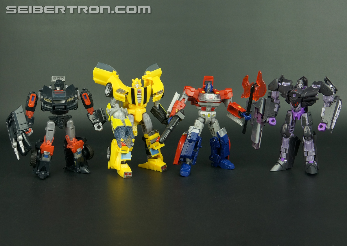 Transformers Generations Bumblebee (Image #130 of 156)