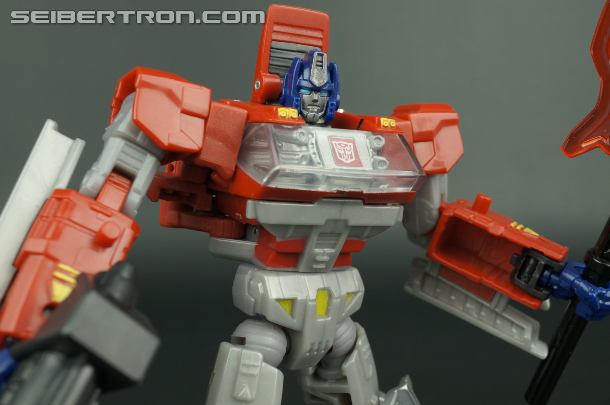 Transformers Generations Orion Pax (Optimus Prime) (Image #130 of 174)