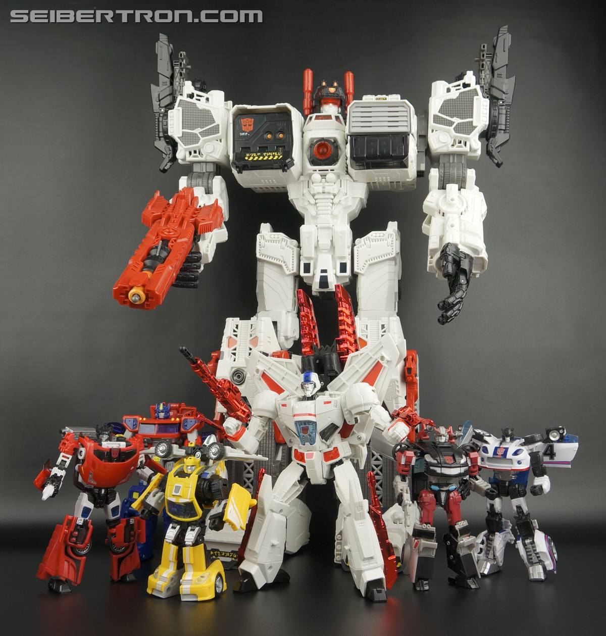 Transformers Generations Jetfire (Image #388 of 388)
