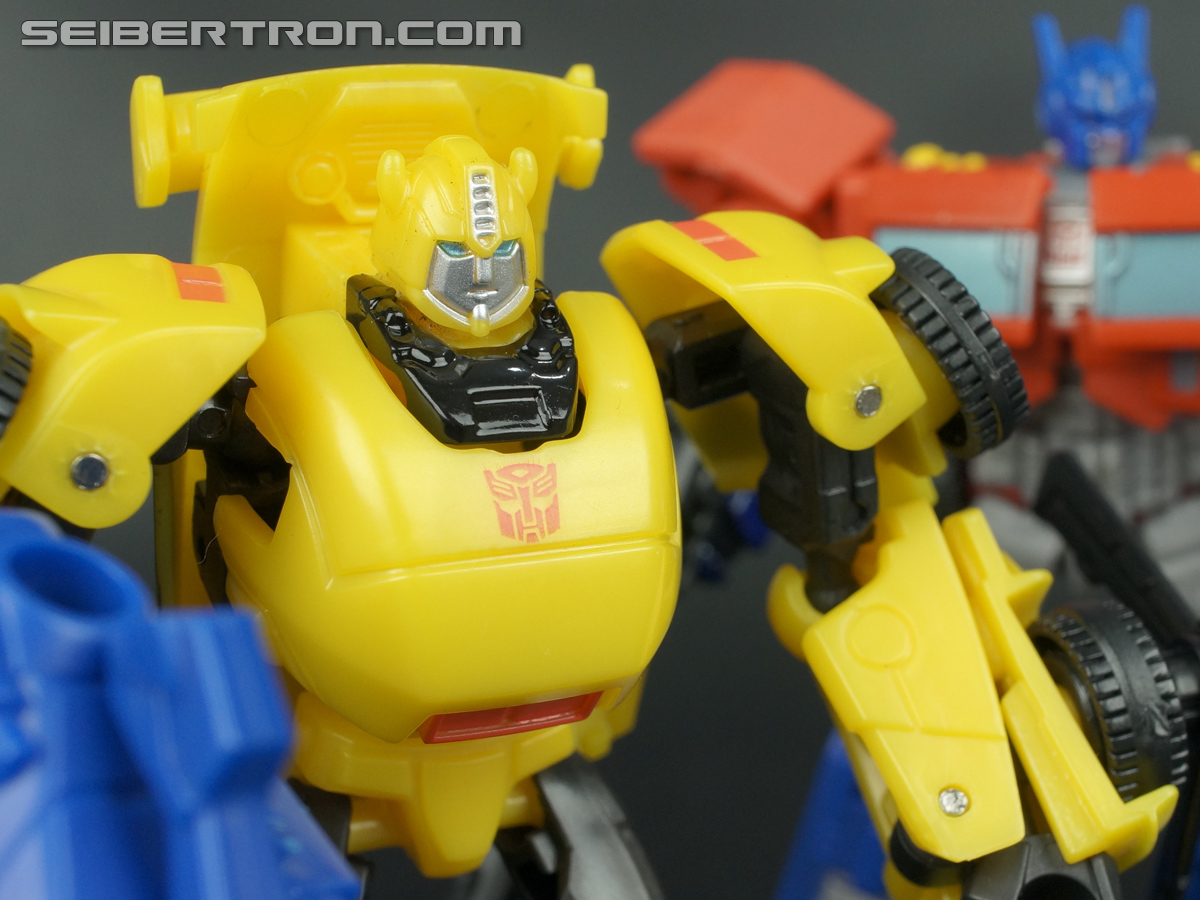 Transformers Generations Bumblebee (Image #130 of 134)