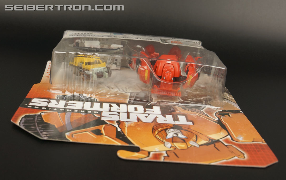 Transformers Generations Cliffjumper (Image #13 of 123)