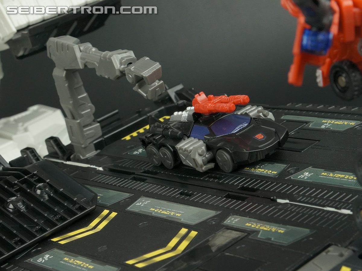 Transformers Generations Metroplex (Image #111 of 552)