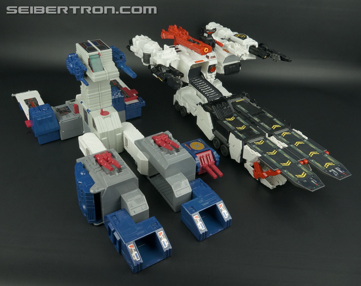 Transformers Generations Metroplex (Image #144 of 552)