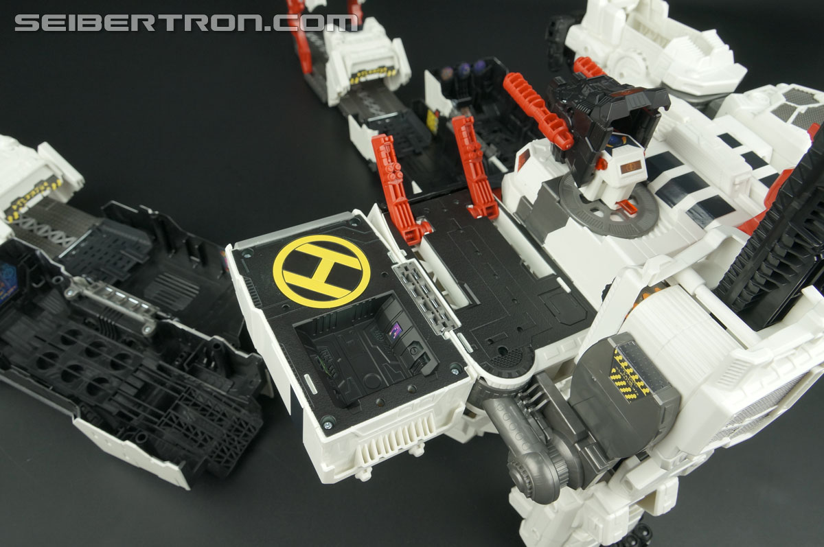 Transformers Generations Metroplex (Image #170 of 552)