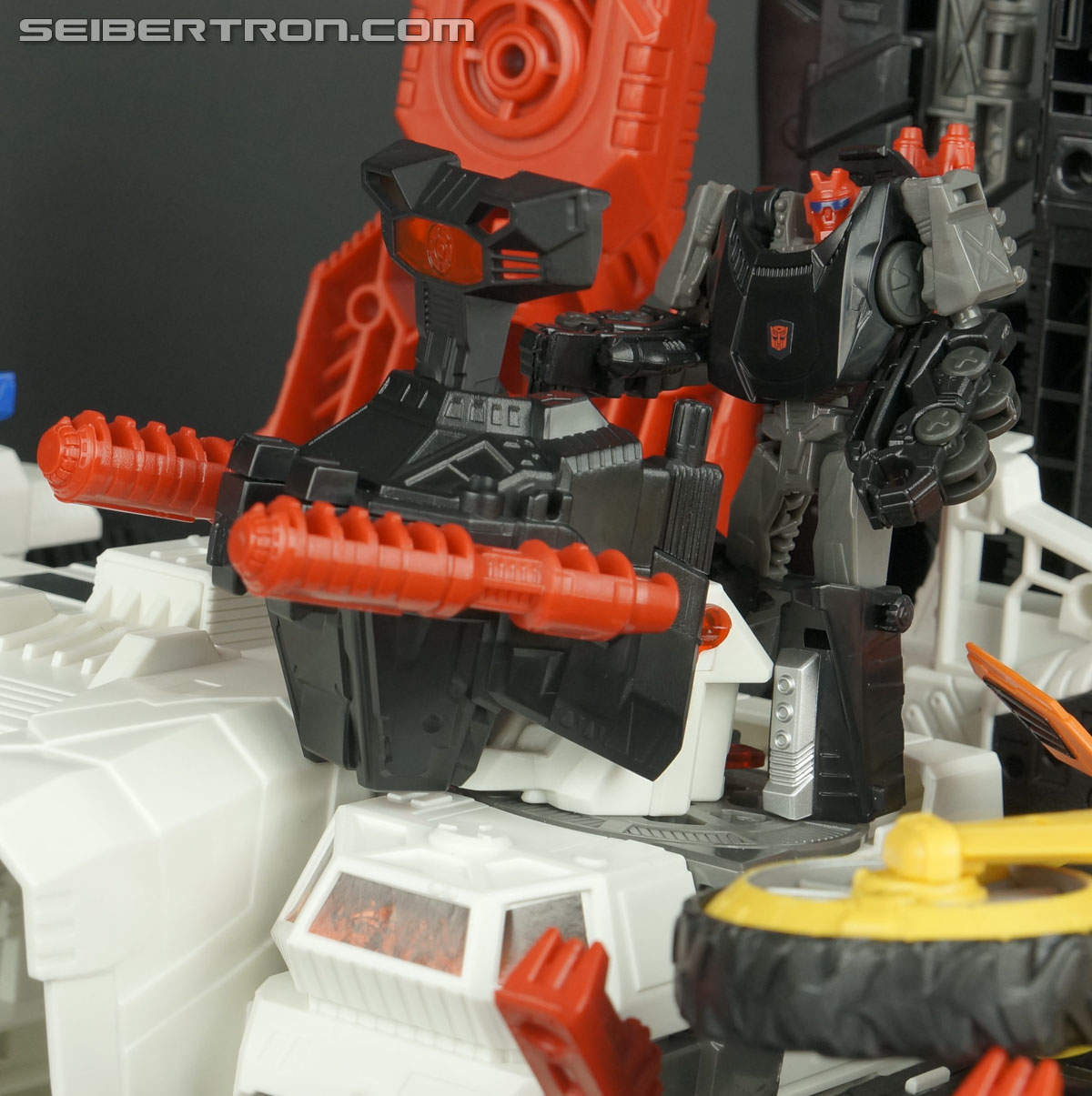 Transformers Generations Metroplex (Image #229 of 552)