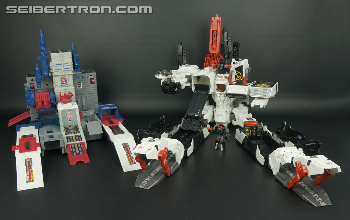 Transformers Generations Metroplex (Image #280 of 552)