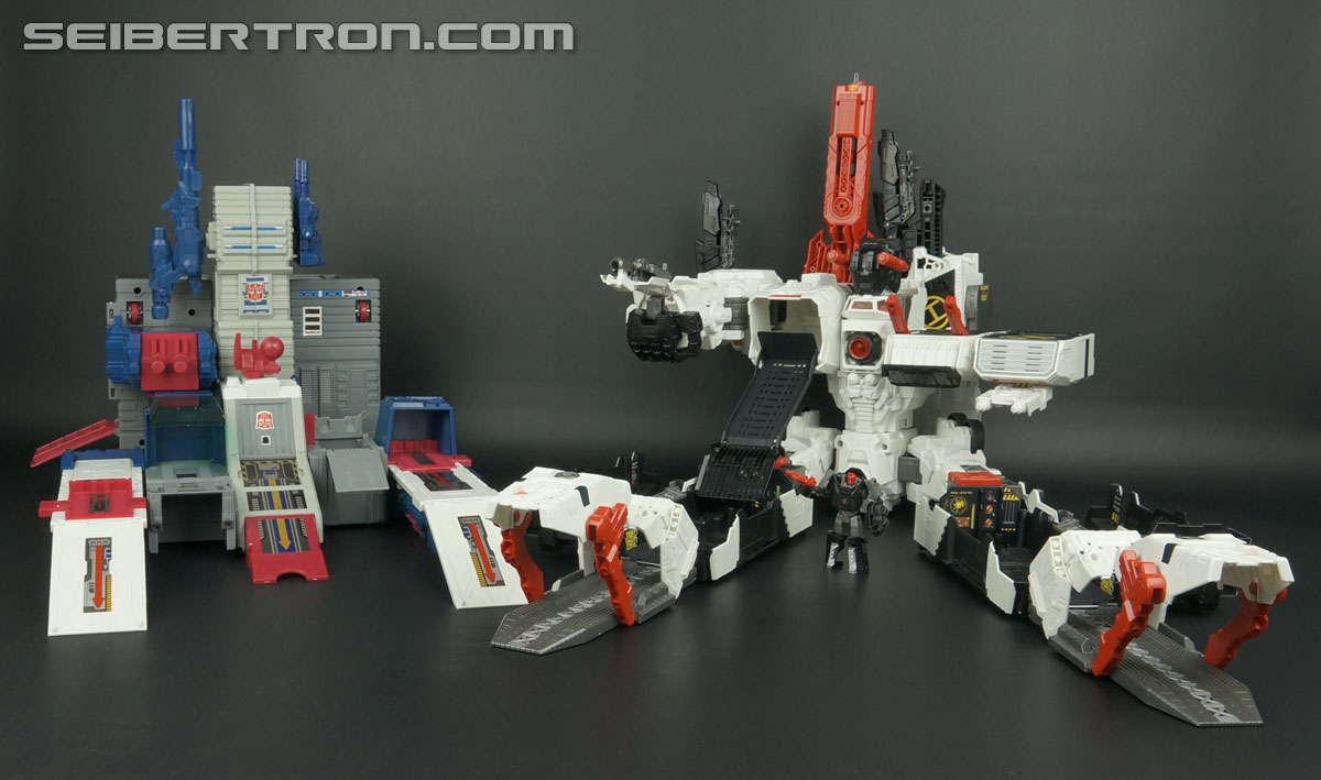 Transformers Generations Metroplex (Image #281 of 552)