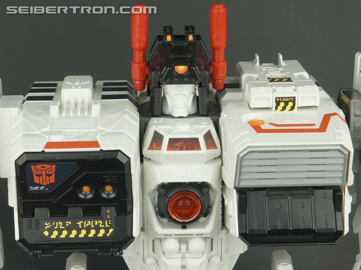 Transformers Generations Metroplex (Image #331 of 552)