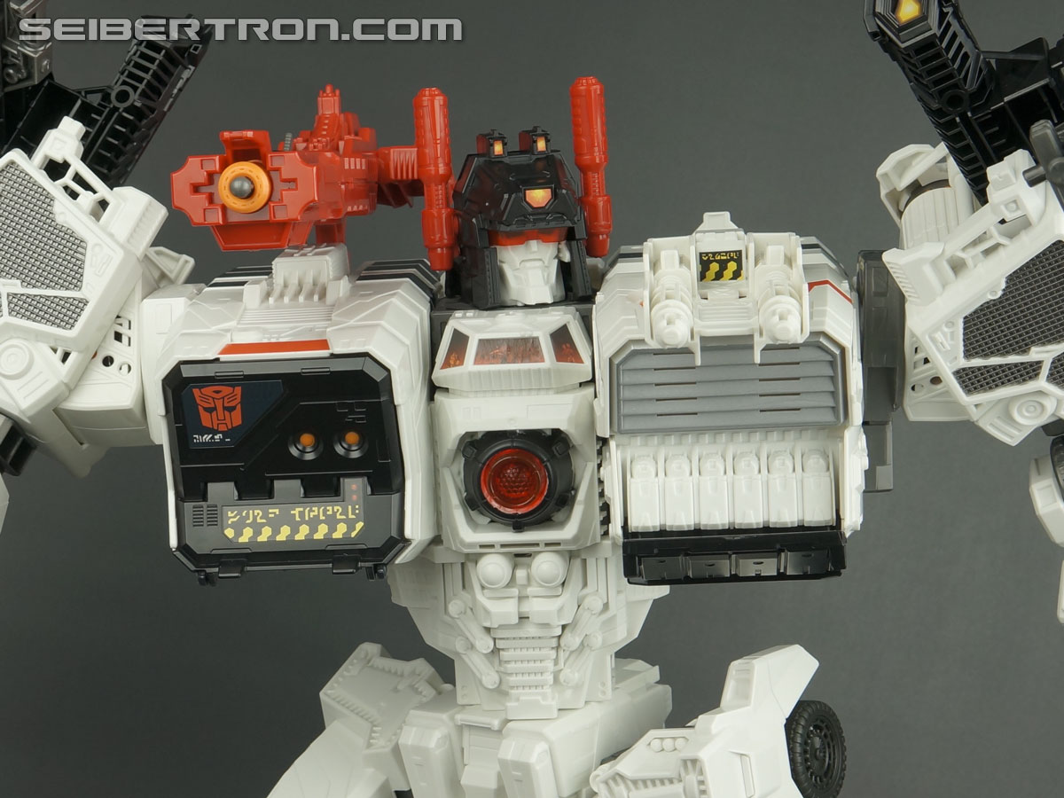 Transformers Generations Metroplex (Image #378 of 552)