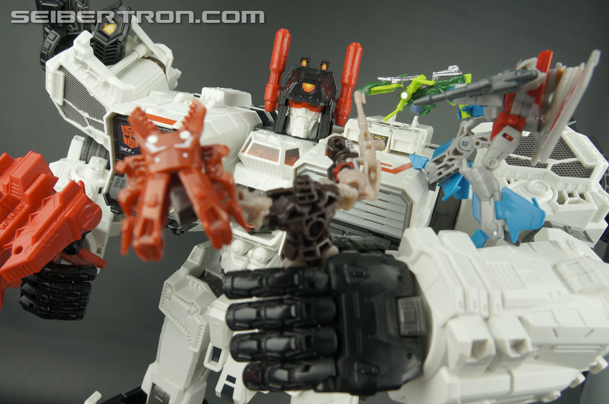 Transformers Generations Metroplex (Image #492 of 552)