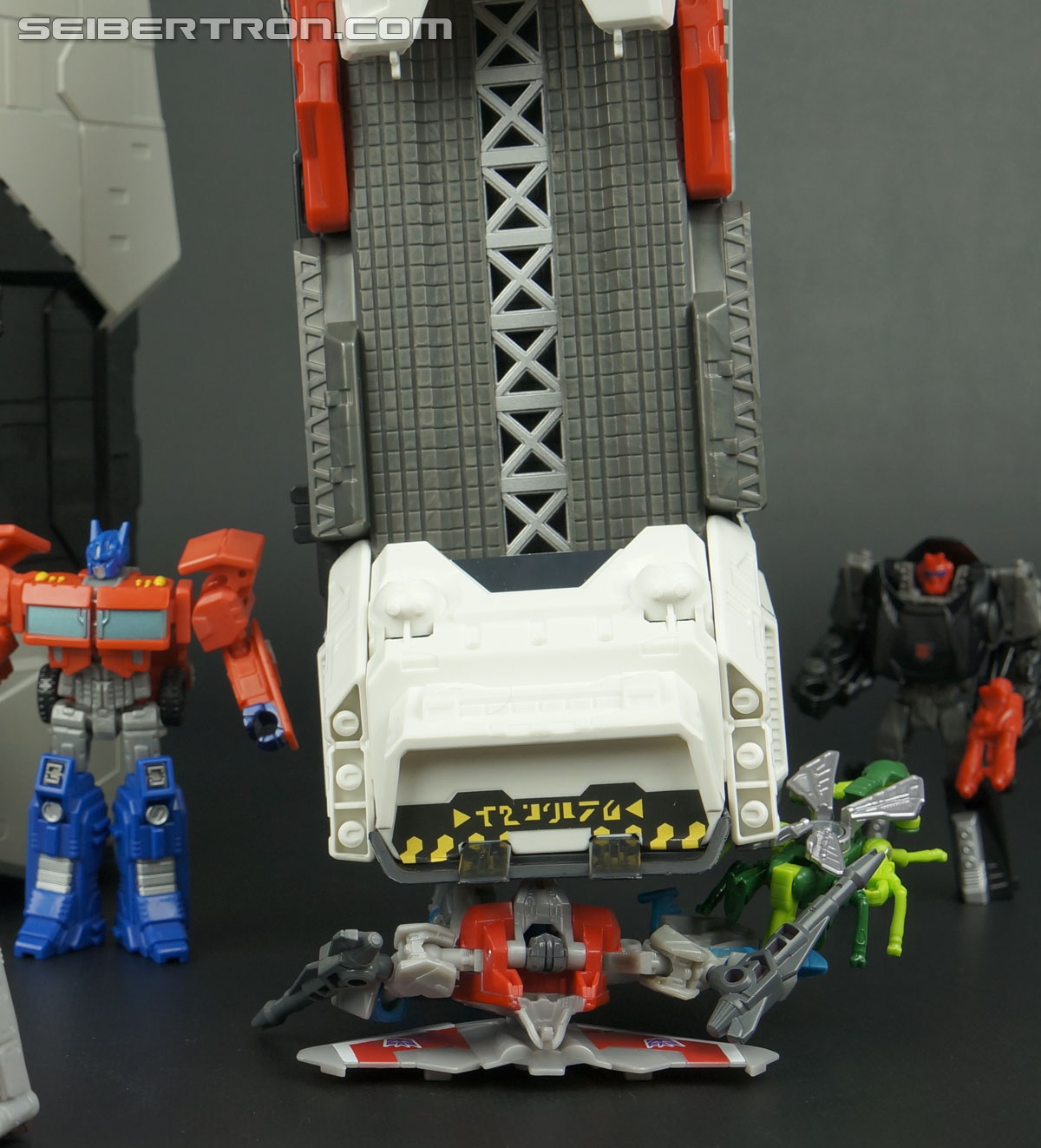 Transformers Generations Metroplex (Image #496 of 552)