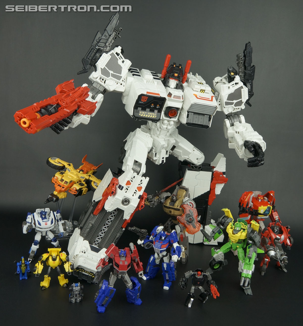 Transformers Generations Metroplex (Image #500 of 552)