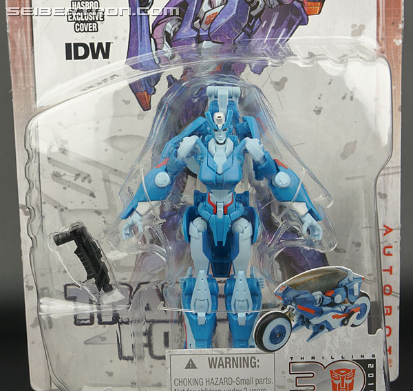 Transformers Generations Chromia (Image #2 of 164)