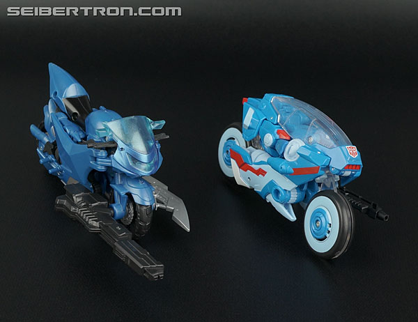 Transformers Generations Chromia (Image #45 of 164)