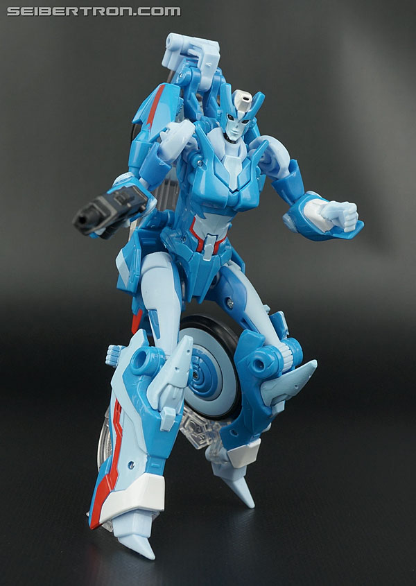 Transformers Generations Chromia (Image #98 of 164)