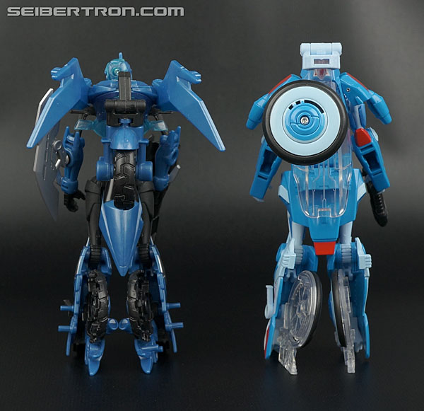 Transformers Generations Chromia (Image #124 of 164)