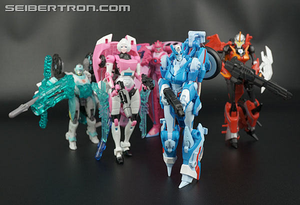 Transformers Generations Chromia (Image #138 of 164)