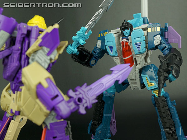 Transformers Generations Doubledealer (Doubleclouder) (Image #172 of 185)