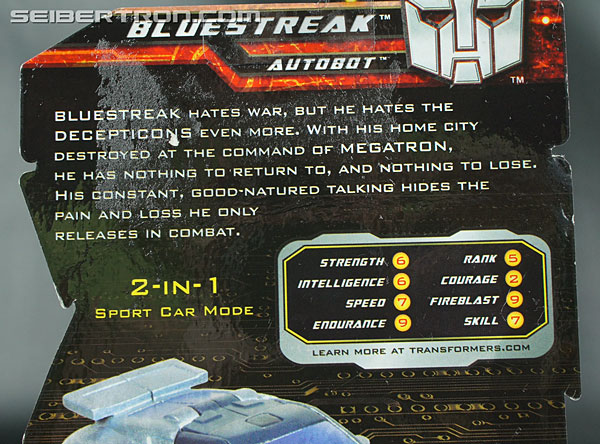 Transformers Generations Bluestreak (Silverstreak) (Image #11 of 101)