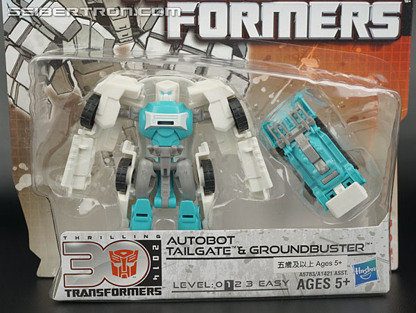 Transformers Generations Tailgate (Image #4 of 159)