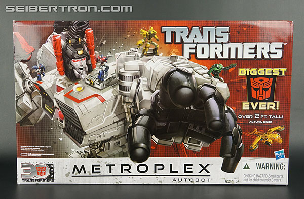 Transformers Generations Metroplex (Image #1 of 552)