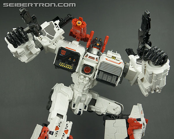 Transformers Generations Metroplex (Image #406 of 552)