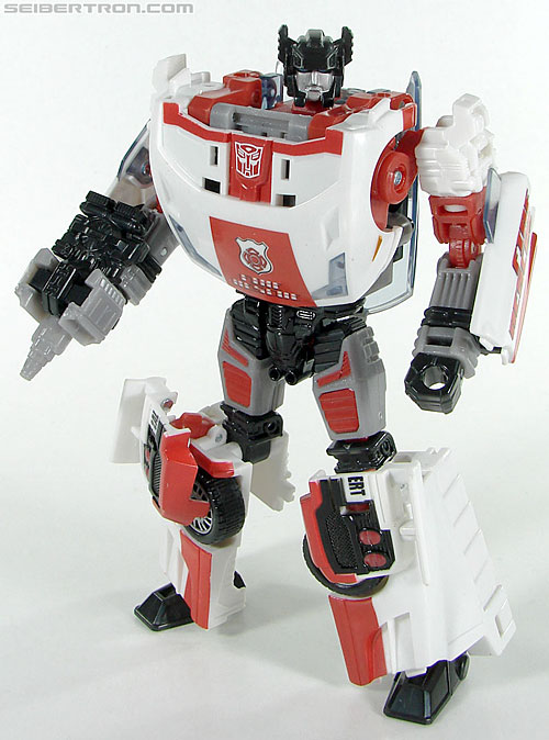 Transformers Generations Red Alert (Alert) Toy Gallery (Image #91 of 154)