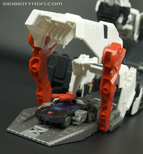 Transformers Generations Scamper (Image #44 of 143)