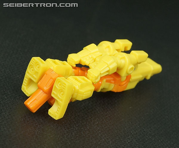 Transformers Generations Caliburst (Tracer) (Image #5 of 63)