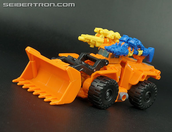 Transformers Generations Caliburst (Tracer) (Image #15 of 63)