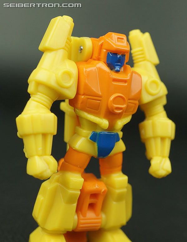 Transformers Generations Caliburst (Tracer) (Image #24 of 63)