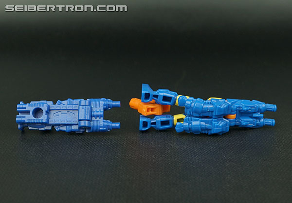 Transformers Generations Holepunch (Image #13 of 55)