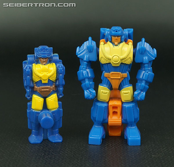 Transformers Generations Holepunch (Image #45 of 55)