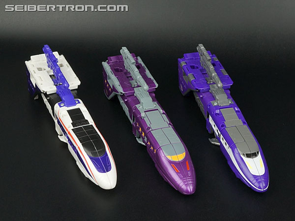 Transformers Generations Astrotrain (Image #19 of 106)