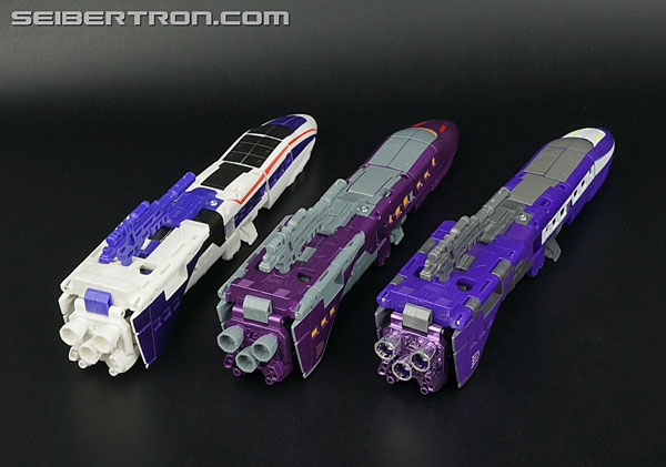 Transformers Generations Astrotrain (Image #20 of 106)