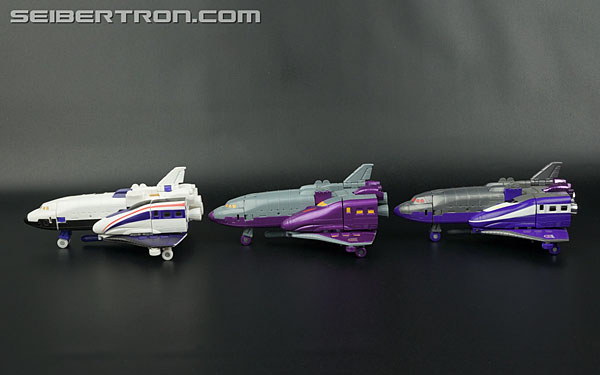 Transformers Generations Astrotrain (Image #42 of 106)
