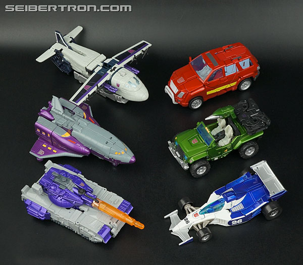 Transformers Generations Astrotrain (Image #49 of 106)