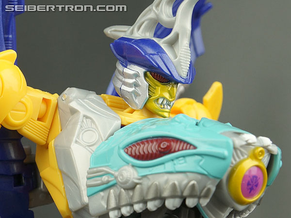 Transformers Generations Sky-Byte (Image #76 of 167)