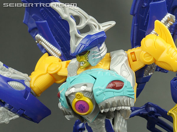 Transformers Generations Sky-Byte (Image #121 of 167)