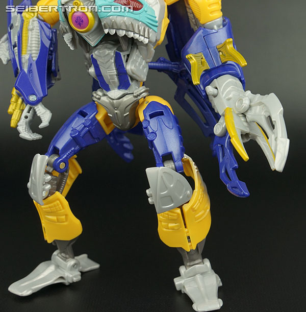 Transformers Generations Sky-Byte (Image #142 of 167)