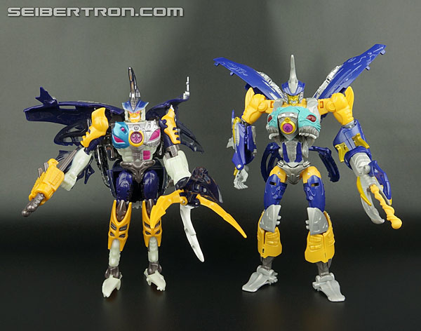 Transformers Generations Sky-Byte (Image #149 of 167)