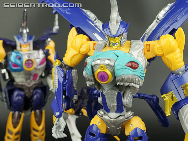 Transformers Generations Sky-Byte (Image #152 of 167)