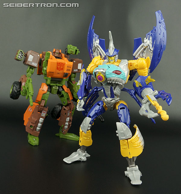 Transformers Generations Sky-Byte (Image #163 of 167)