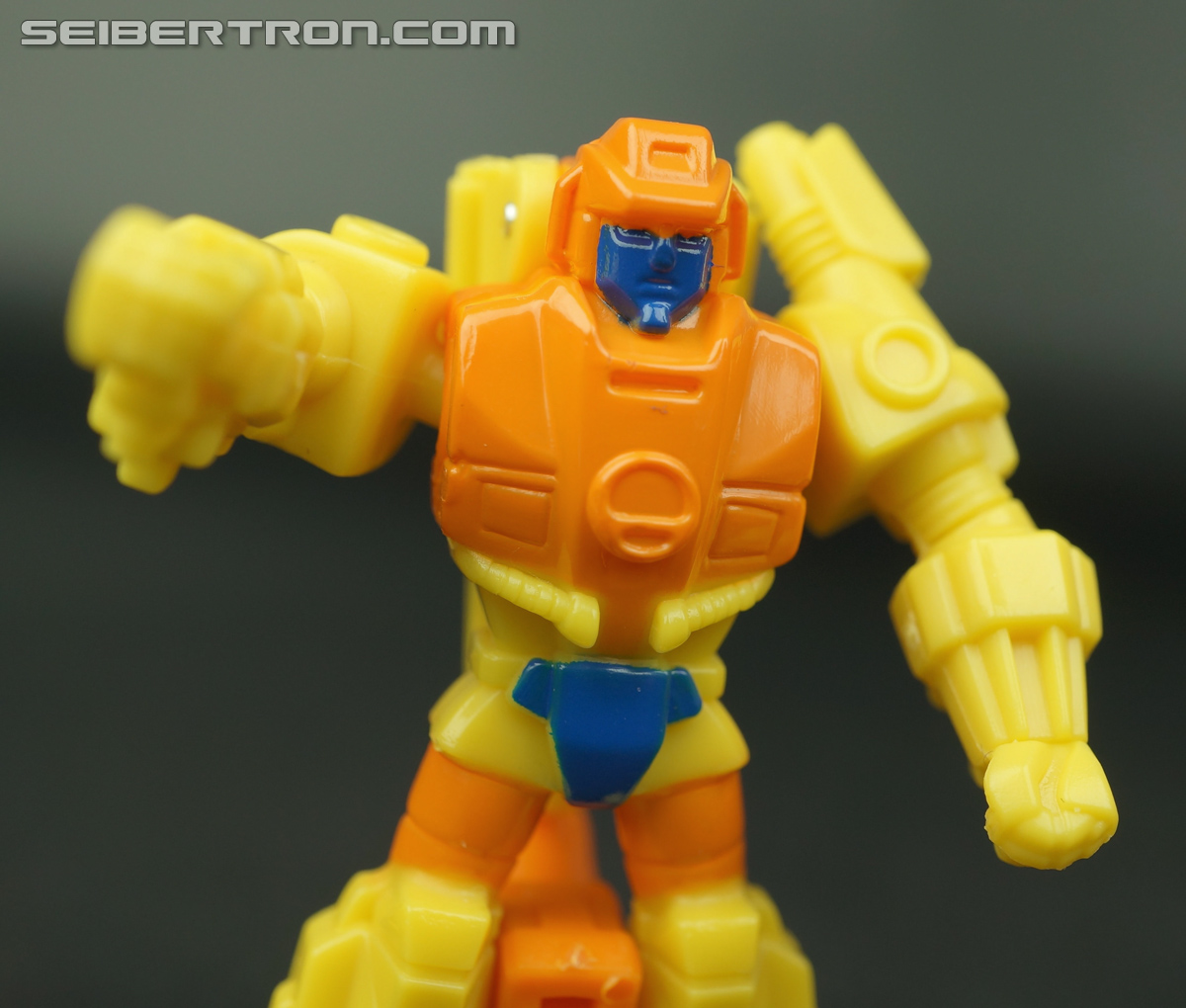 Transformers Generations Caliburst (Tracer) (Image #45 of 63)