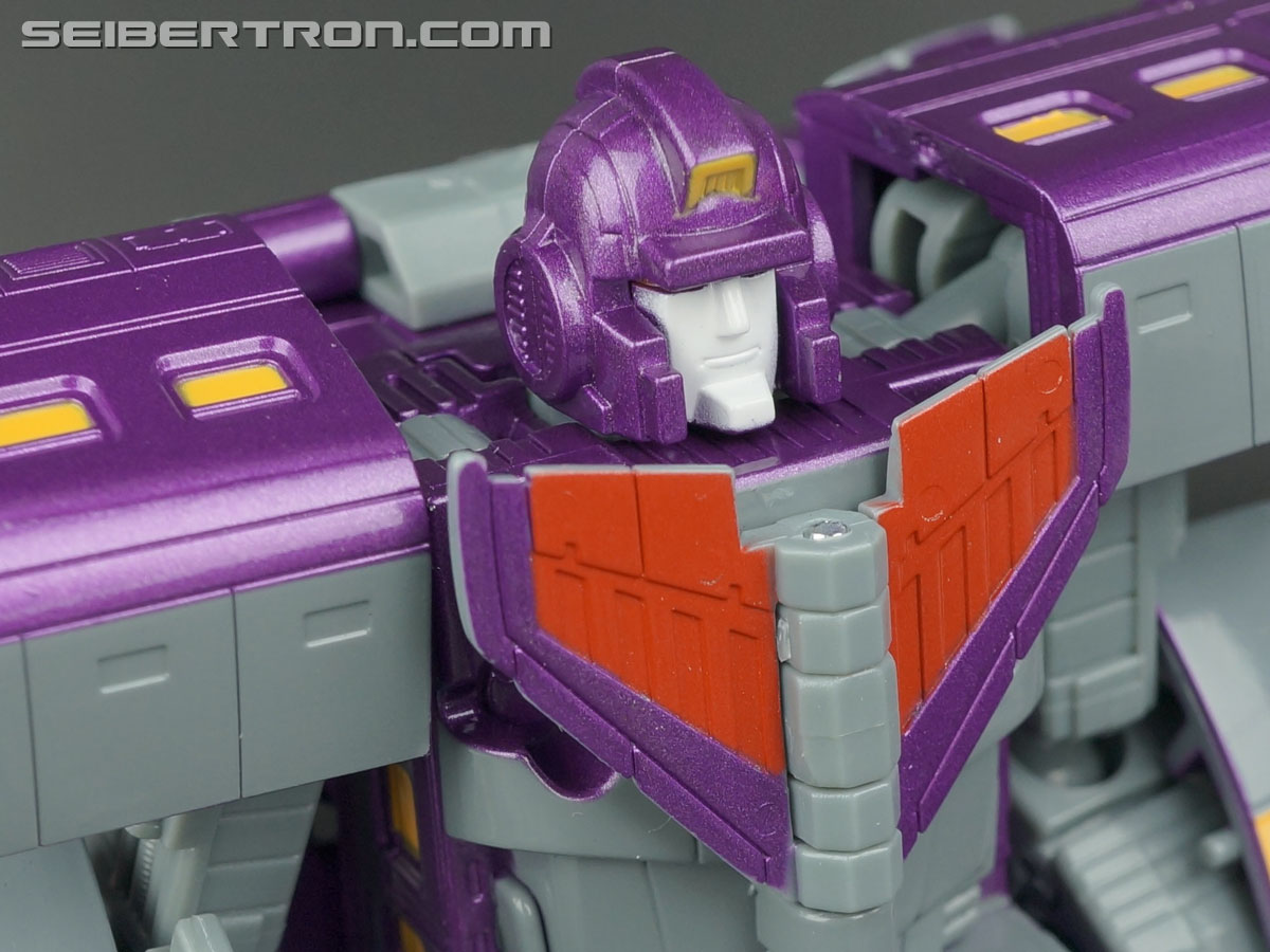 Transformers Generations Astrotrain (Image #58 of 106)