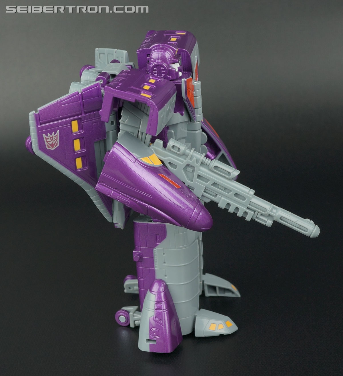 Transformers Generations Astrotrain (Image #65 of 106)
