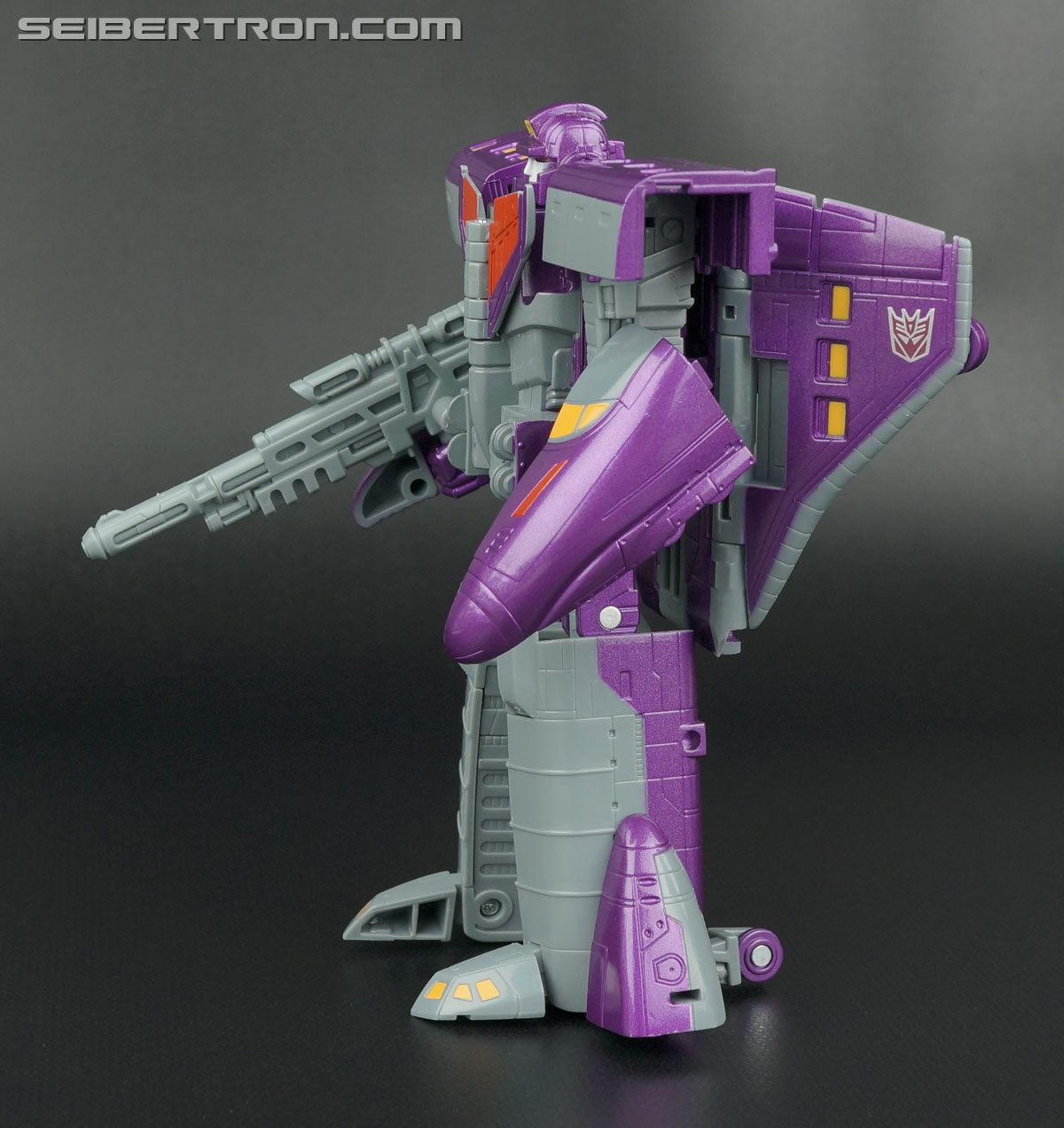 Transformers Generations Astrotrain (Image #69 of 106)