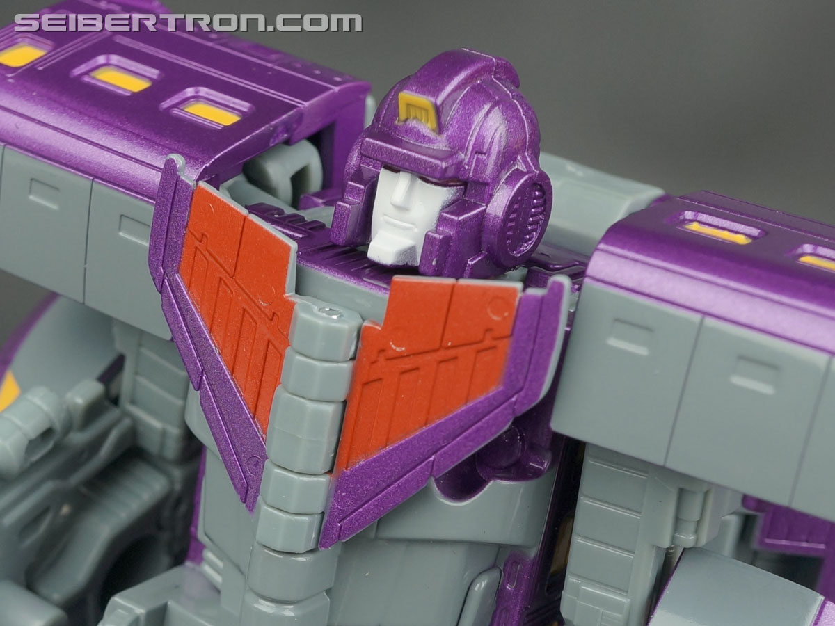 Transformers Generations Astrotrain (Image #73 of 106)