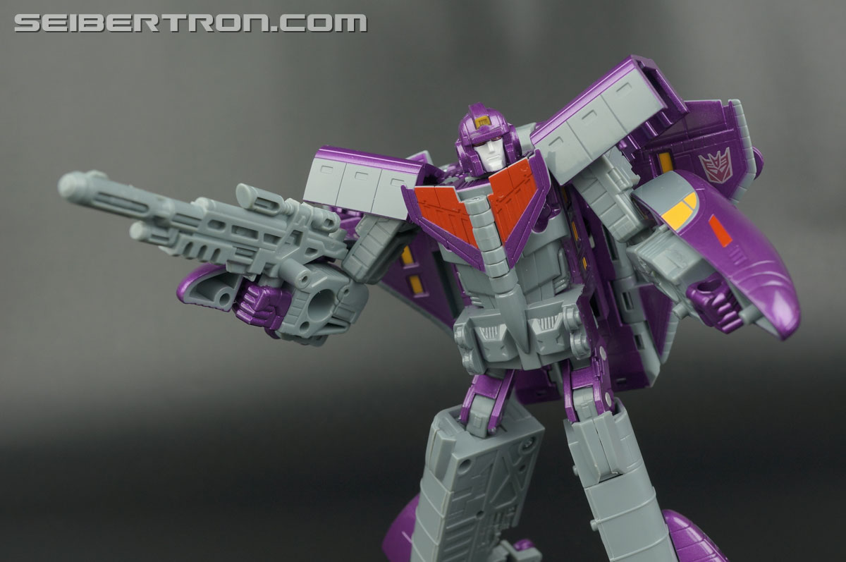 Transformers Generations Astrotrain (Image #87 of 106)